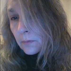 Meet your Posher, Carol